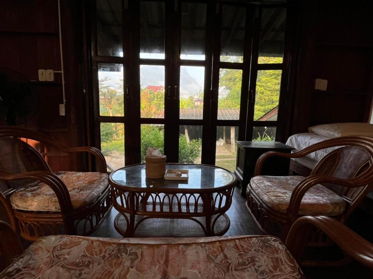Brown House Chiangdao Vandrarhem Chiang Dao Exteriör bild